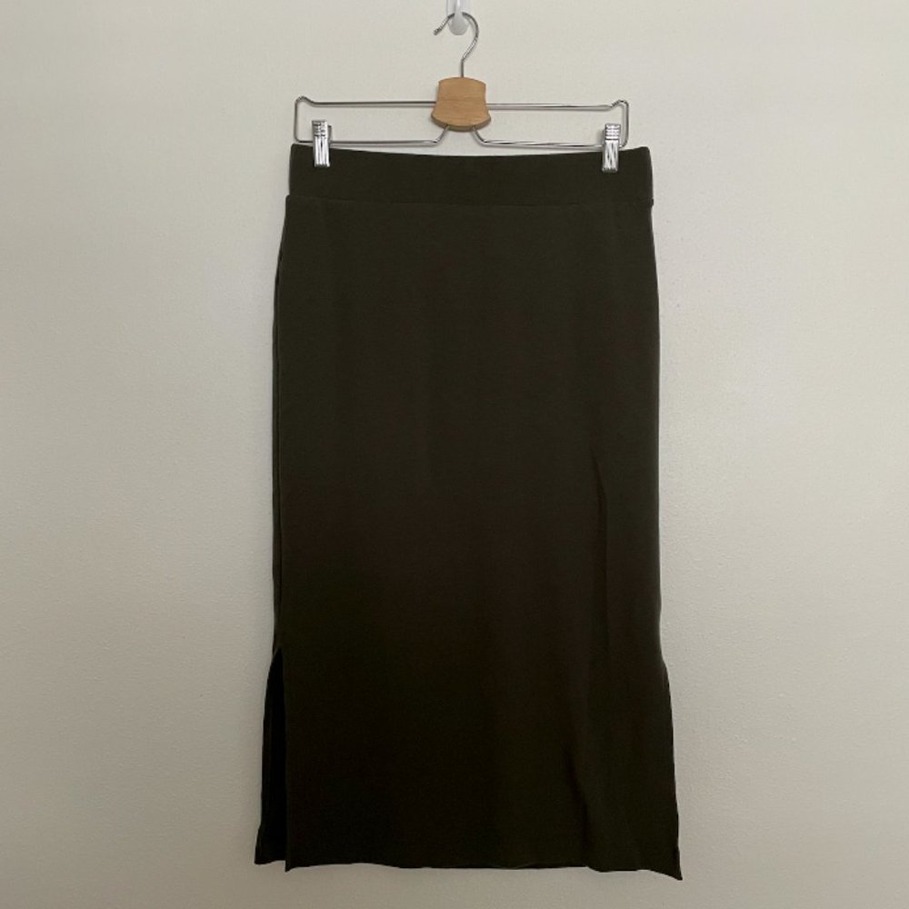 Lou & Grey Olive Green Midi Skirt
